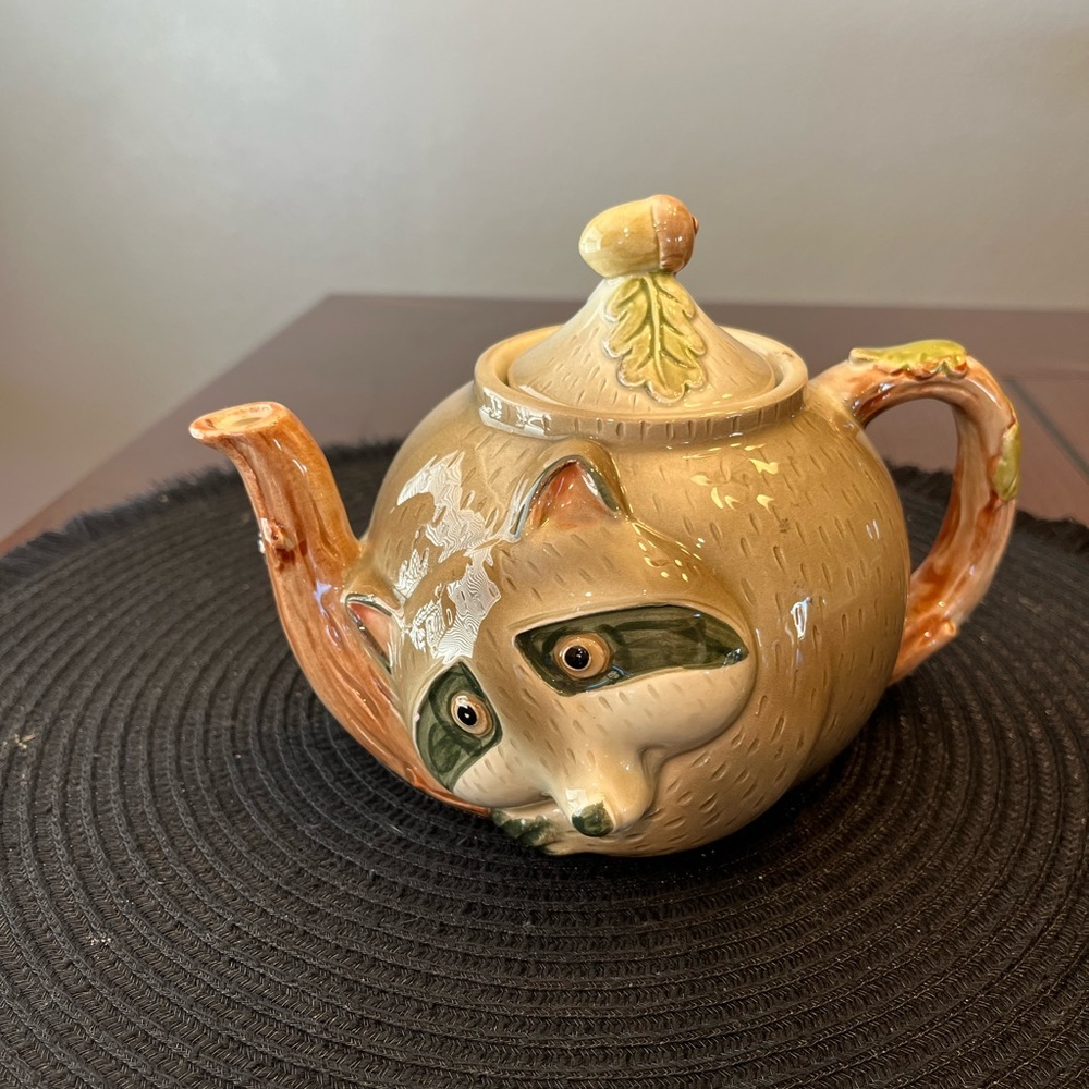 Raccoon Ceramic Teapot with Lid